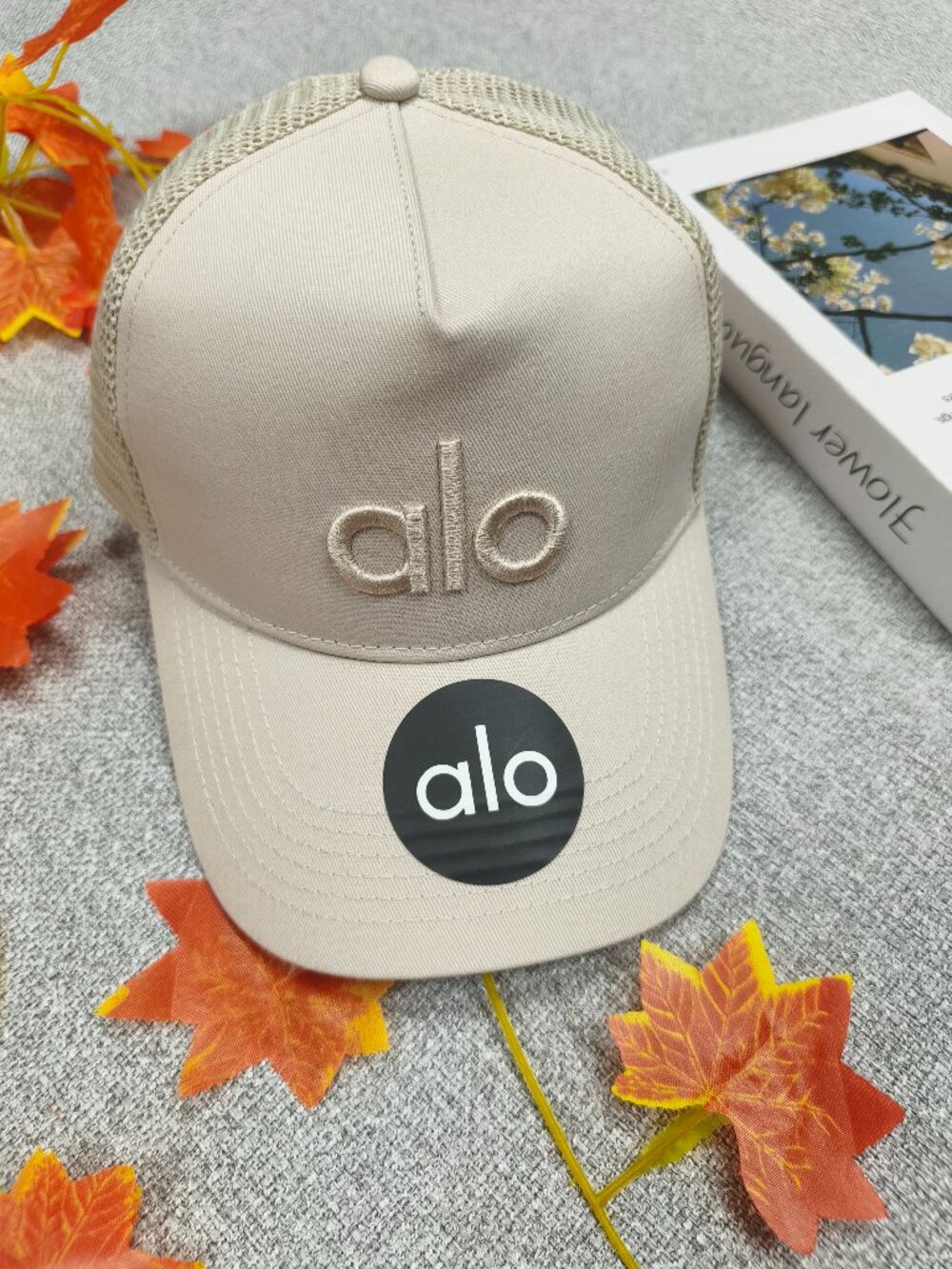 Alo Yoga District Trucker Hat Bone Color Adjustable Breathable Mesh Cap💛🍋